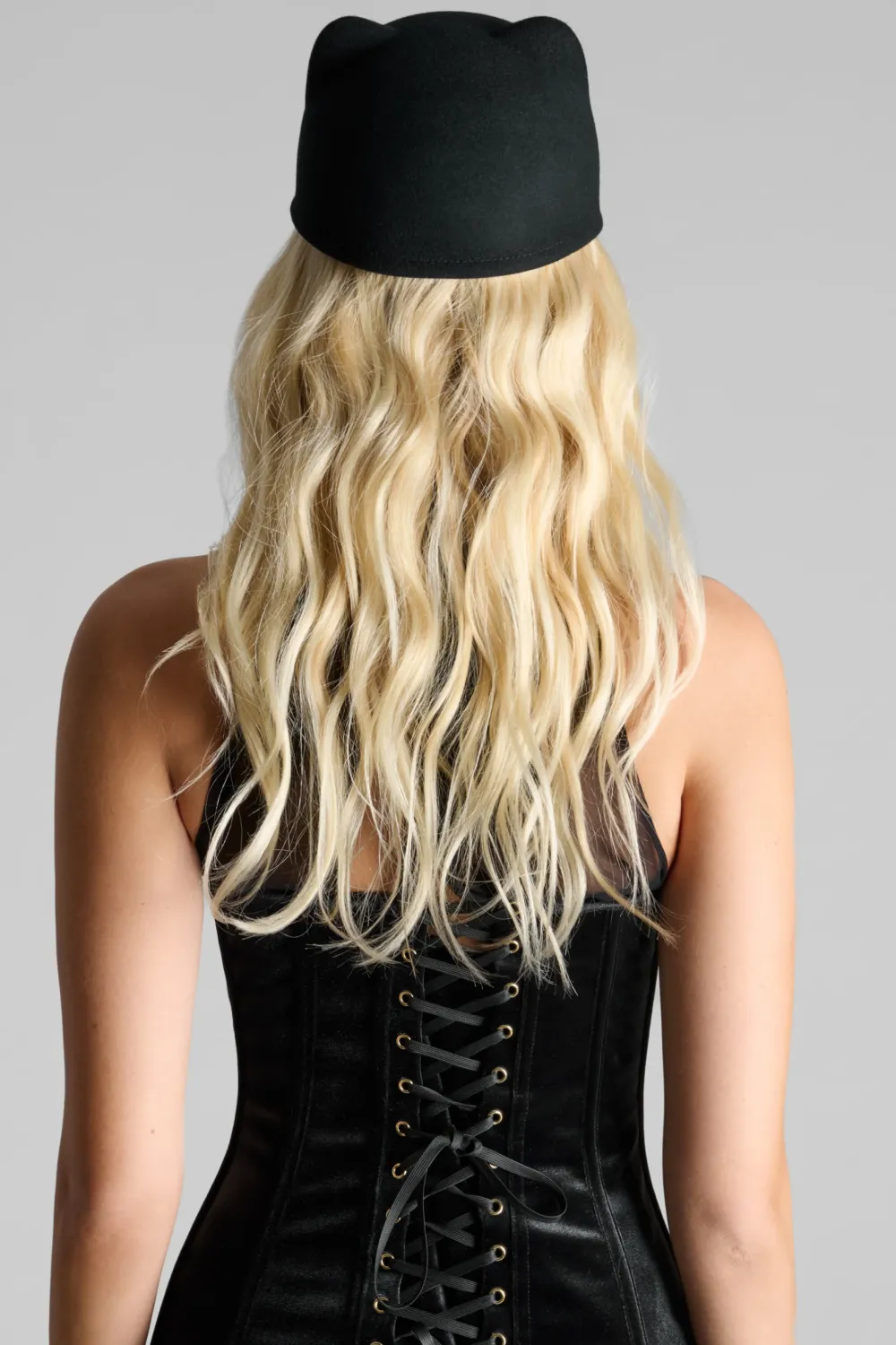Maison Close Chapeau Chat