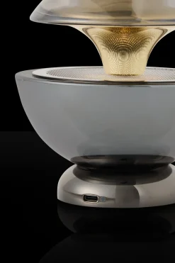 Maison Close Curiosités Désirables ©L’Indécente - Lampe à poser rechargeable