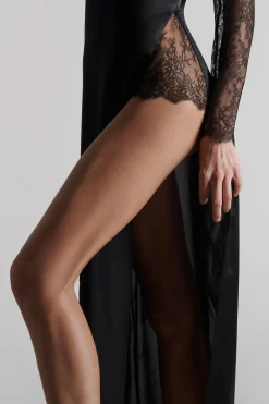Maison Close Rendez-Vous PrivéRobe longue fendue